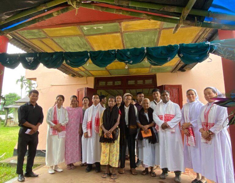 Nongkyndang Subdistrict Honours Elders with a Day of Faith and Fellowships