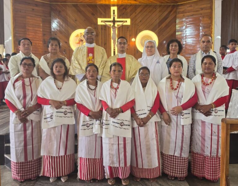 SEVEN NEW SALESIAN COOPERATORS PRONOUNCE THEIR PROMISE AT BYNDIHATI CENTRE